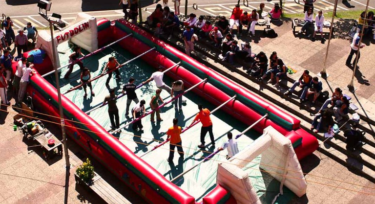 Futbolín Humano y Foot Bubble Despedidas Tarragona 2025