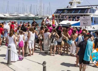 Fotos Barco Día 11-06-2016 Despedidas Tarragona Despedidas Tarragona