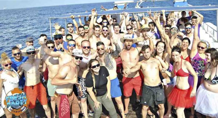Fotos Barco Día 08-07-2017 Despedidas Salou 2025