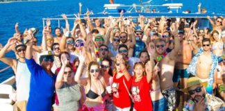 Catamarán Party Despedidas Tarragona 2025 Catamarán Party Despedidas Tarragona 2025