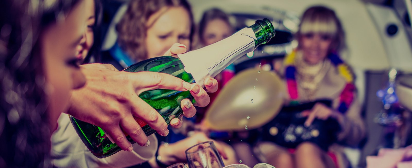 Despedidas de soltera en Salou: ambiente y planes para grupos