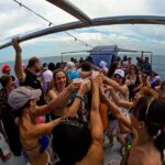 Barra libre en barco despedidas Salou