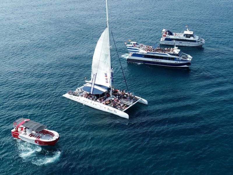 Fiesta en Barco Salou | Boat Party Despedidas - La Millor Farra Barco privado despedidas