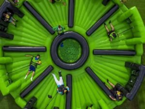 Despedidas con Humor Azul: risas y pruebas en grupo