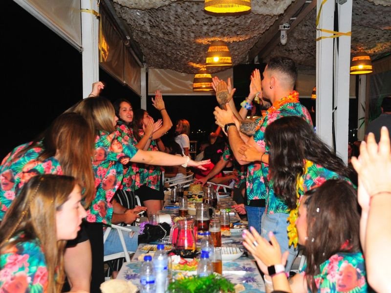 Cena Despedidas Salou Frente al Mar | Beach Club beach-club-salou