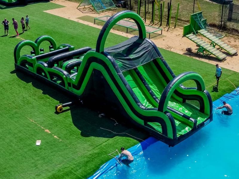 Hinchables gigantes Humor Amarillo Salou