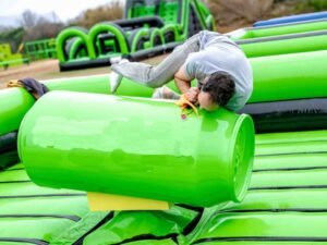 Humor Azul en Salou: actividad tipo humor amarillo para despedidas